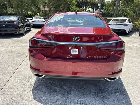 Used 2025 Lexus ES 350 w/ Premium Package FWD image 24