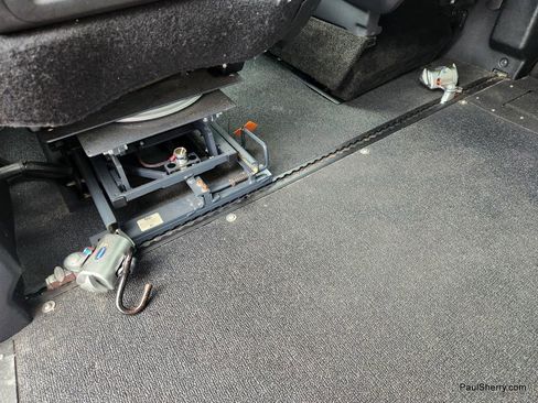 Used 2012 Dodge Grand Caravan SXT image 49