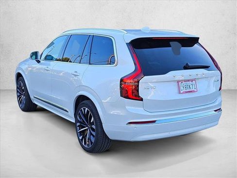 Certified 2026 Volvo XC90 B6 Plus w/ Protection Package image 7