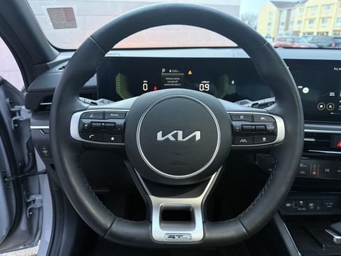 Used 2025 Kia K5 GT-Line w/ GT-Line Premium Package image 13