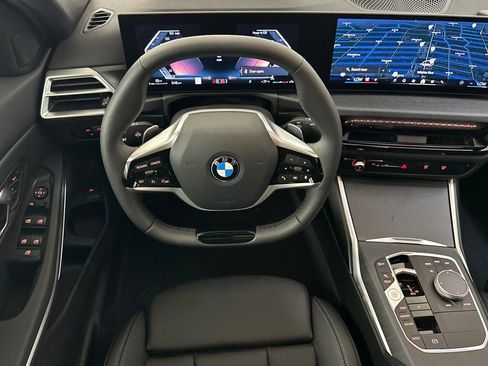 Used 2025 BMW 330i Sedan w/ Convenience Package image 26