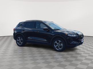 Used 2025 Ford Escape ST-Line AWD/4WD video 2