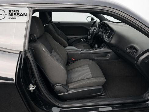 Used 2023 Dodge Challenger SXT w/ Blacktop Package RWD image 8