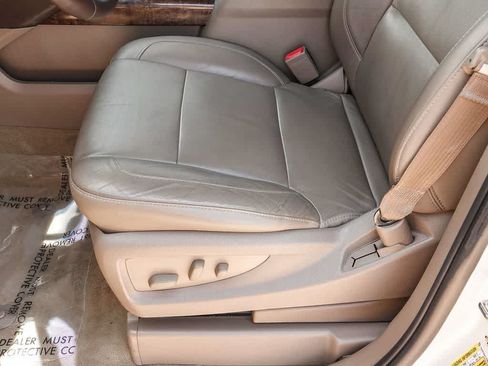 Used 2015 Chevrolet Tahoe LT RWD image 20