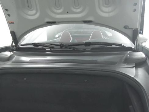 Used 2023 Porsche 911 Carrera 4S w/ Sport Package image 12