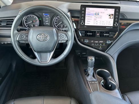 Used 2023 Toyota Camry SE w/ Audio Upgrade Package FWD image 15