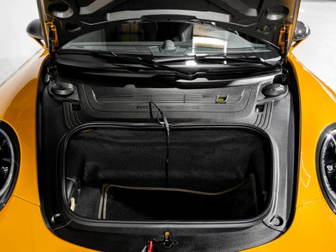 Used 2018 Porsche 911 Turbo S image 53