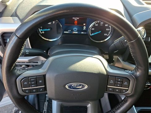 Certified 2021 Ford F150 XLT w/ Equipment Group 302A High image 20