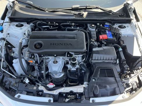 Used 2025 Honda Civic Sport image 19