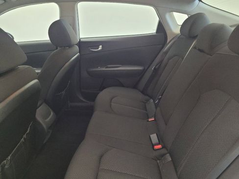 Used 2016 Kia Optima LX w/ LX Convenience Package FWD image 18