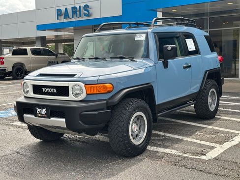 Used 2014 Toyota FJ Cruiser 4WD w/ Trail Teams Ultimate Edition image 3