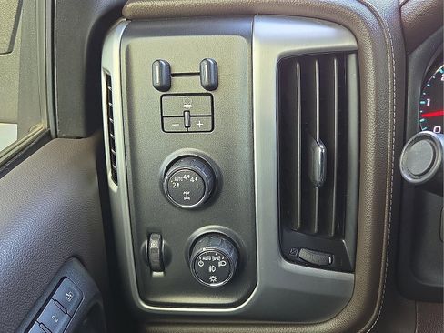 Certified 2018 GMC Sierra 1500 SLT image 21