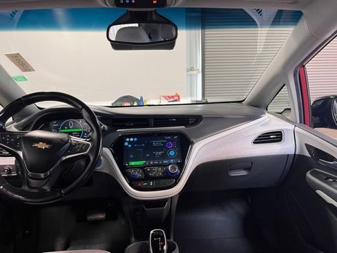 Used 2021 Chevrolet Bolt LT image 20