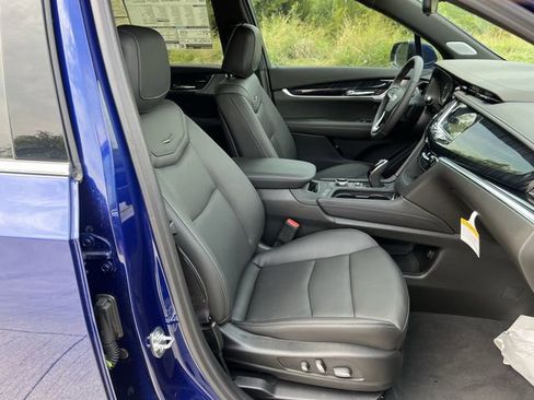 New 2025 Cadillac XT6 Premium Luxury w/ Technology Package image 25