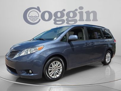 Used 2014 Toyota Sienna XLE