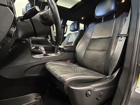 Used 2019 Jeep Grand Cherokee Altitude image 11