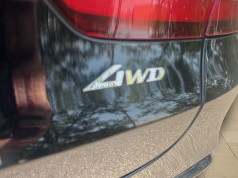 Used 2025 Genesis GV80 3.5T AWD/4WD image 14