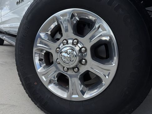 Used 2024 RAM 2500 Big Horn AWD/4WD image 14