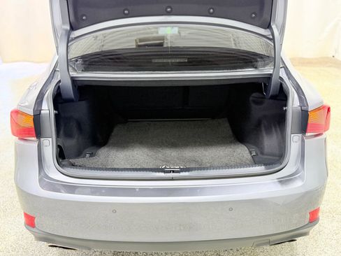 Used 2019 Lexus IS 300 AWD w/ Navigation Package image 36