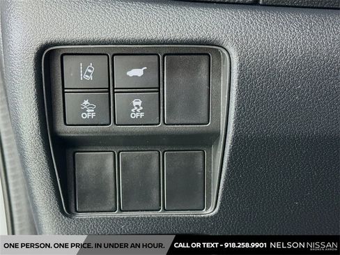 Used 2022 Honda CR-V EX-L image 10