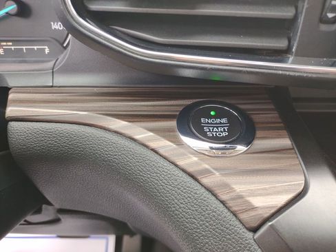 Used 2020 Ford Explorer Limited w/ Class III Trailer Tow Package image 54