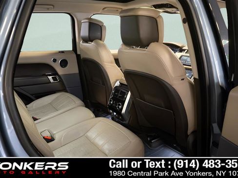 Used 2018 Land Rover Range Rover Sport HSE Dynamic image 21