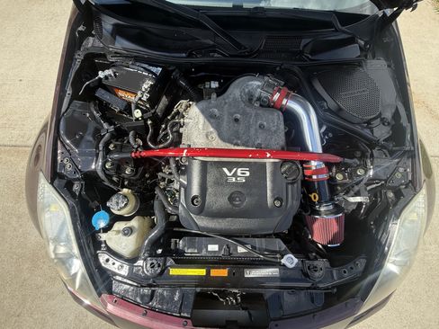 Used 2006 Nissan 350Z Touring RWD image 18