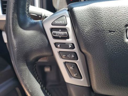 Used 2019 Nissan Titan PRO-4X w/ Pro-4x Convenience Package AWD/4WD image 20