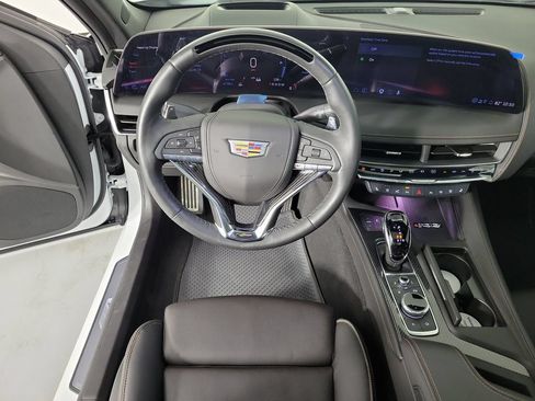 Used 2026 Cadillac CT5 V w/ Technology Package RWD image 14