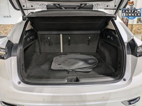 Used 2023 Buick Envision Avenir AWD/4WD image 25