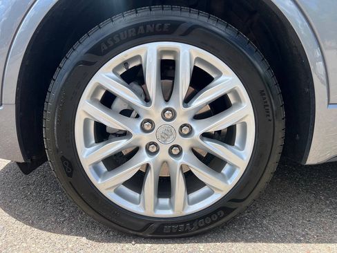 Used 2020 Buick Envision Premium AWD/4WD image 17