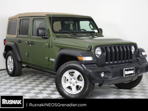 Used 2021 Jeep Wrangler Unlimited Sport image 1