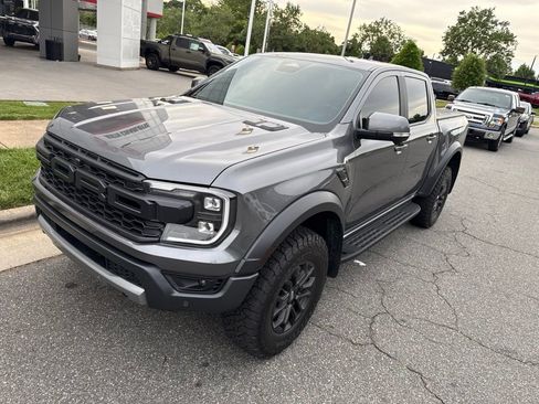 Used 2025 Ford Ranger Raptor AWD/4WD image 3