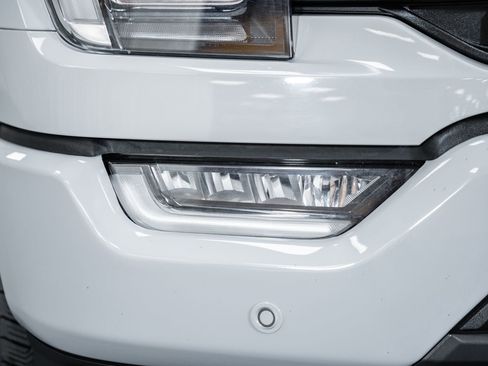 Used 2023 Ford F150 Lariat w/ Equipment Group 502A High image 14