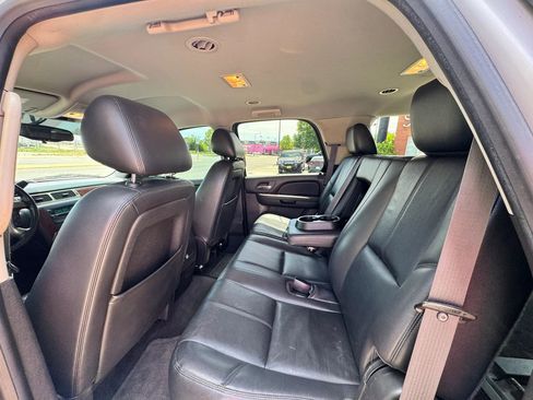 Used 2013 Chevrolet Tahoe LT AWD/4WD image 14