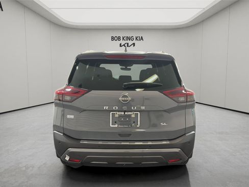 Used 2022 Nissan Rogue SL FWD image 4