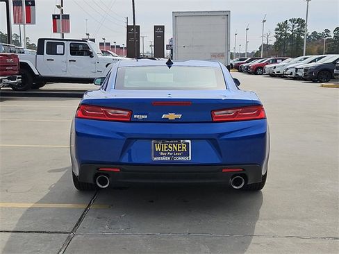 Used 2017 Chevrolet Camaro LT image 10