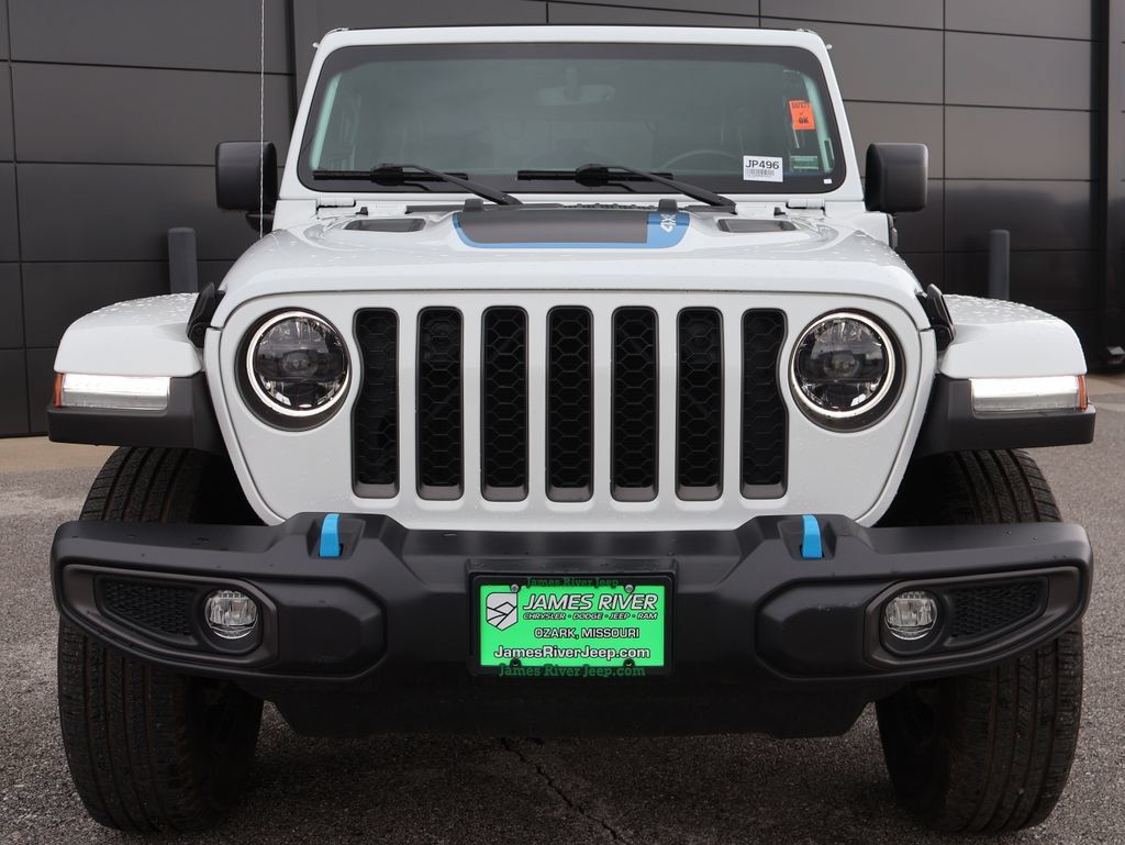 Used 2023 Jeep Wrangler Unlimited Rubicon 4xe w/ Cold Weather Group AWD/4WD image 7