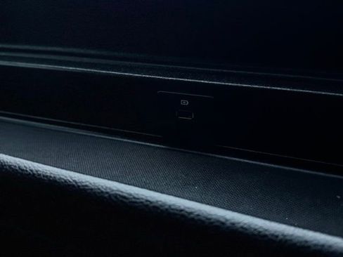 Used 2020 Lincoln Navigator L Reserve w/ Equipment Group 208A Reserve image 25