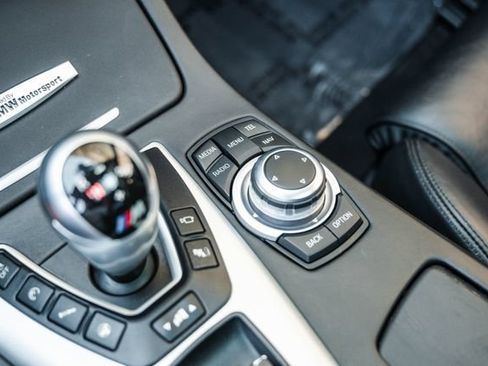 Used 2013 BMW M5 RWD image 24