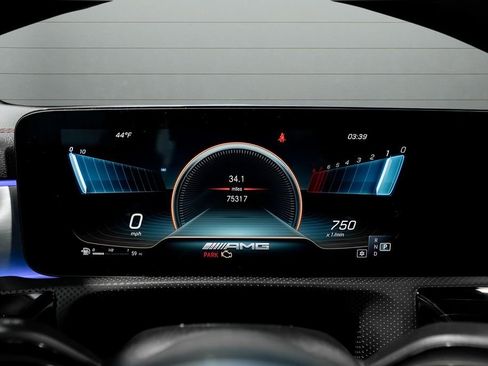 Used 2022 Mercedes-Benz CLA 35 AMG 4MATIC image 24