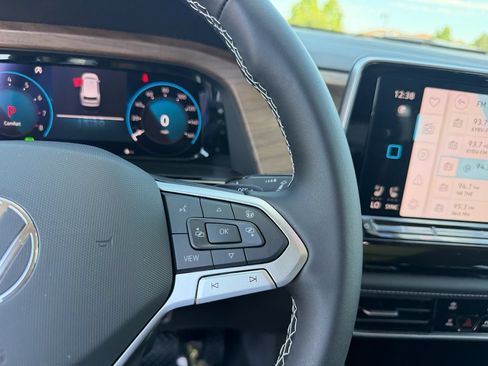 New 2026 Volkswagen Atlas SE AWD/4WD image 17