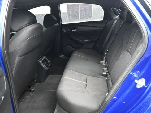 Used 2025 Honda Accord Sport image 9