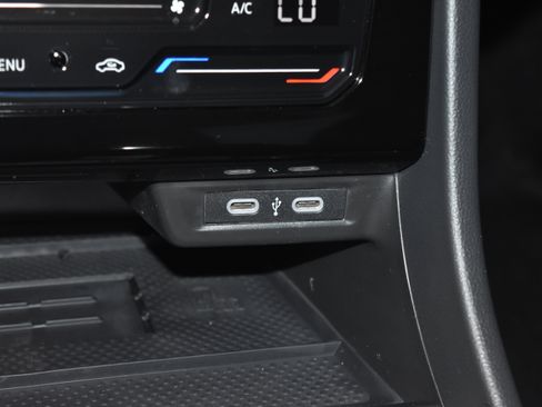 New 2026 Volkswagen Jetta SEL image 12