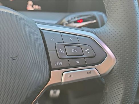 New 2026 Volkswagen Tiguan SE R-Line image 20