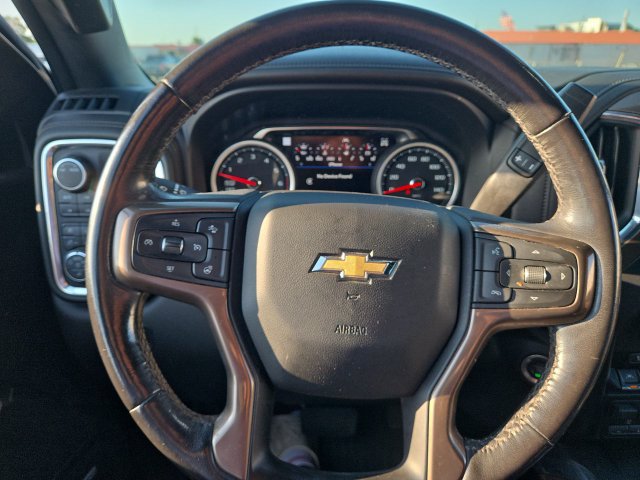 Used 2021 Chevrolet Silverado 1500 High Country w/ Technology Package AWD/4WD image 14