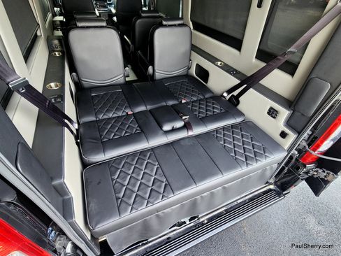 Used 2023 RAM ProMaster 2500 w/ Driver Convenience Group FWD image 19