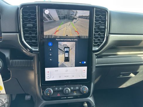 New 2026 Ford Ranger XLT w/ Equipment Group 301A High image 15