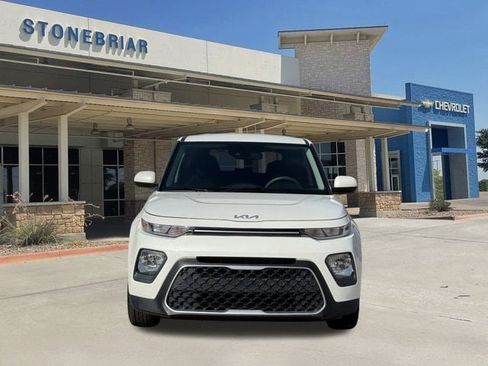 Used 2022 Kia Soul LX w/ Technology Package image 9