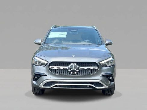 Used 2026 Mercedes-Benz GLA 250 4MATIC image 3